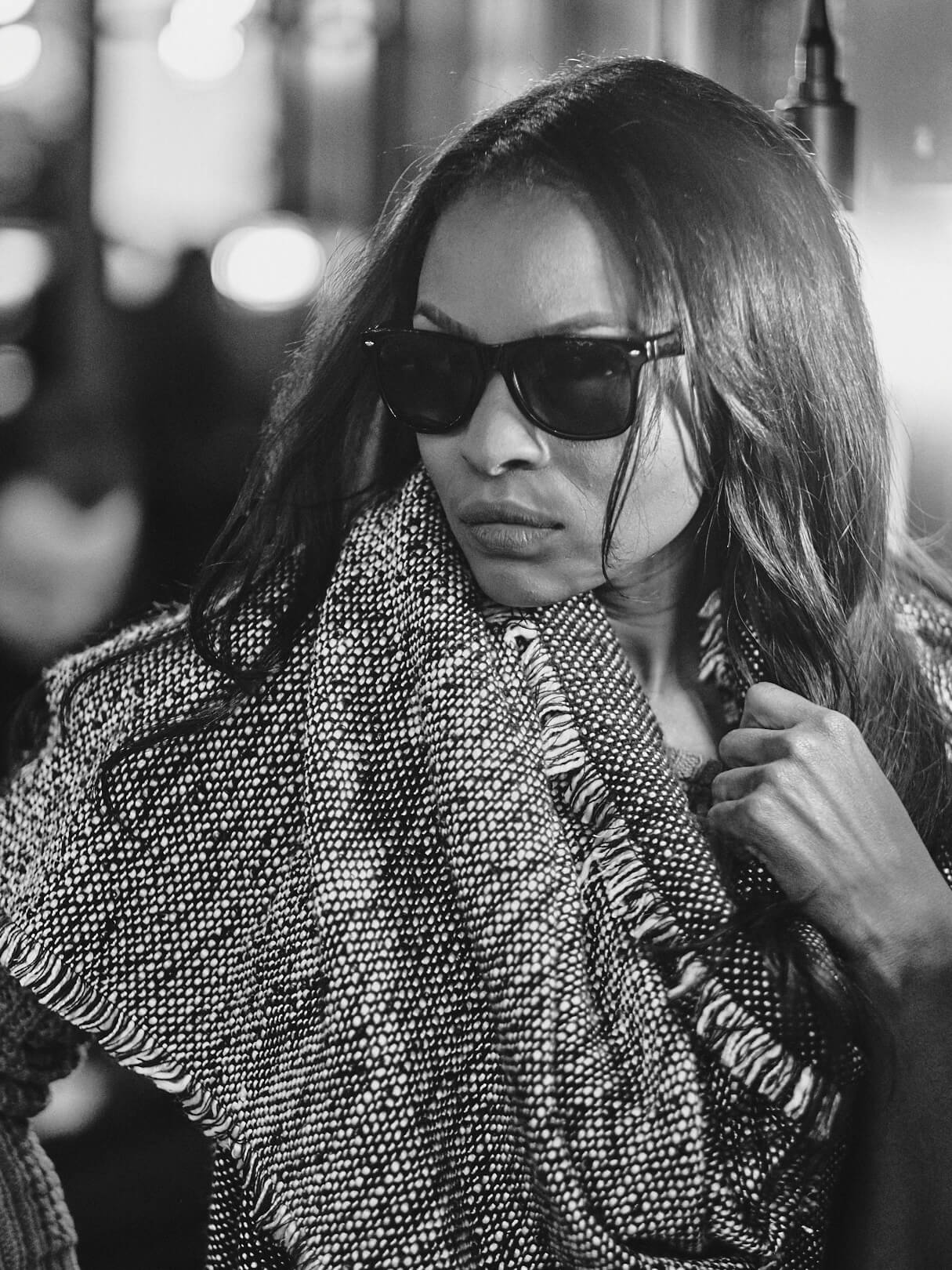 Fashion Photography Poses - Editorial Photography Portrait - Joe and the Juice at the Oculus in New York - Model Poses - Annie - Fuji X Pro2 with xf 56mm f1.2