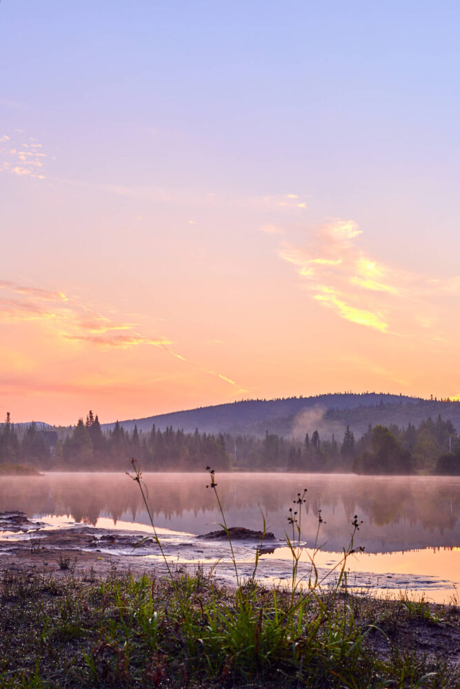 Canon 5D Mark iii with ef 50mm 1.8 - Landscape nature photography along the lake at Chalet lac Beauport Quebec