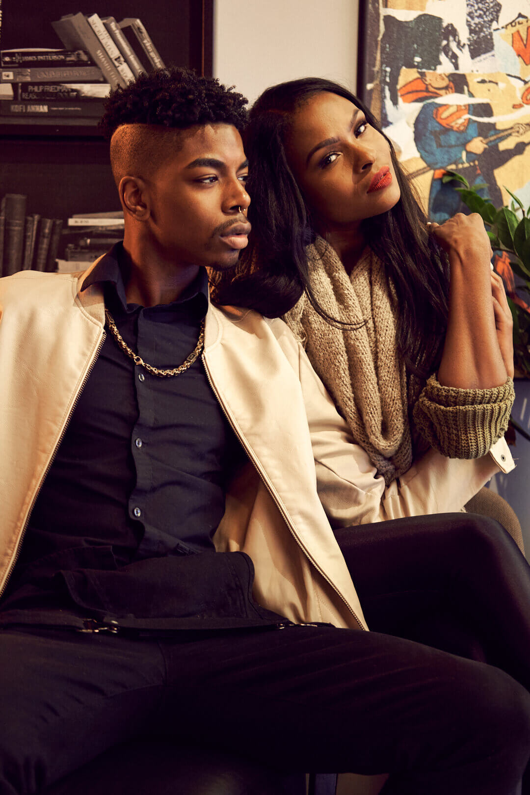 Fashion Photography Poses - Editorial Photography Portrait - Joe and the Juice at the Oculus in New York - Model Poses - brother and sister Earnie and Annie - Fuji X Pro2 with xf 56mm f1.2