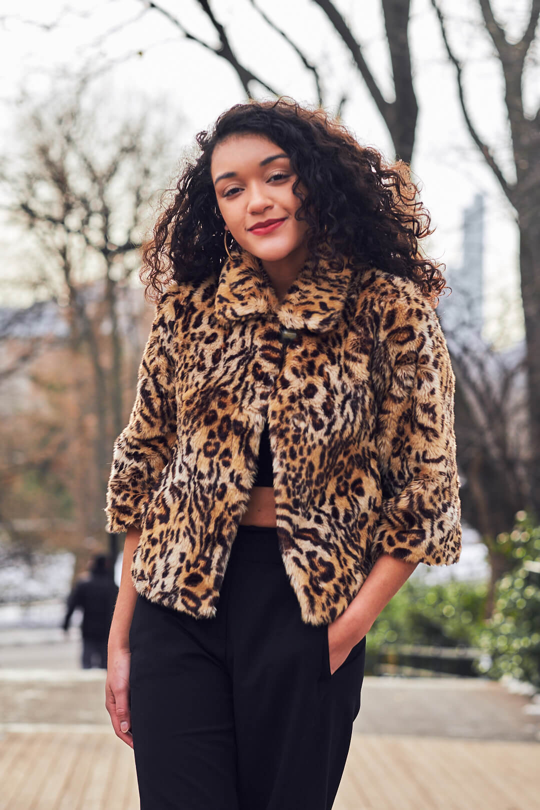 Fuji X Pro2 with xf 56mm f1.2 - Women's Fashion Photography in Central Park - Woman with leopard print jacket - Model: Jess