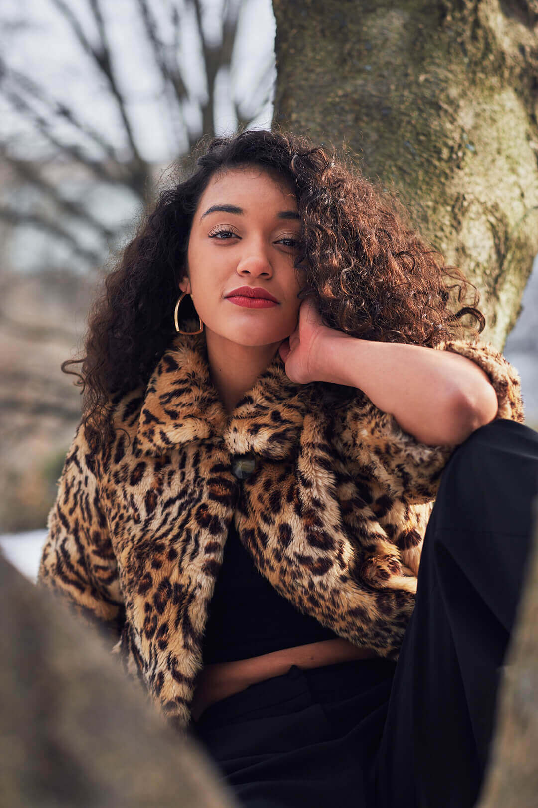 Fuji X Pro2 with xf 56mm f1.2 - Women's Fashion Photography in Central Park - Woman with leopard print jacket - Model: Jess