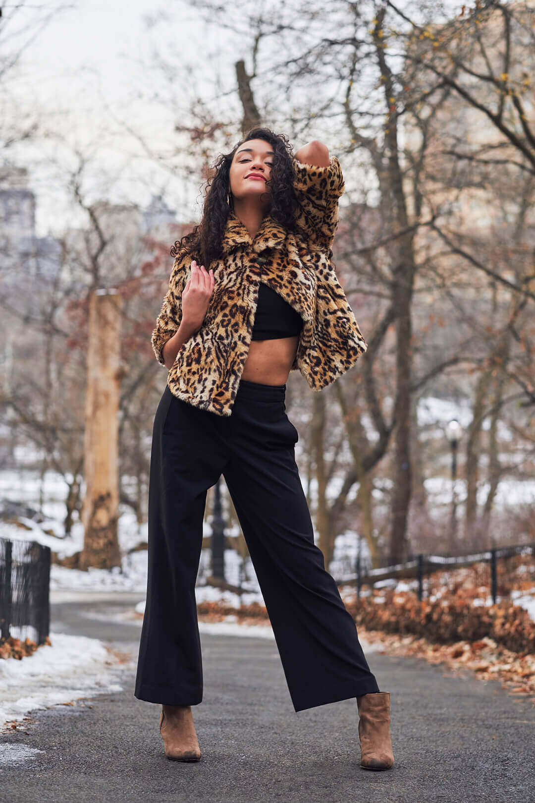 Fuji X Pro2 with xf 56mm f1.2 - Women's Fashion Photography in Central Park - Woman with leopard print jacket - Model: Jess