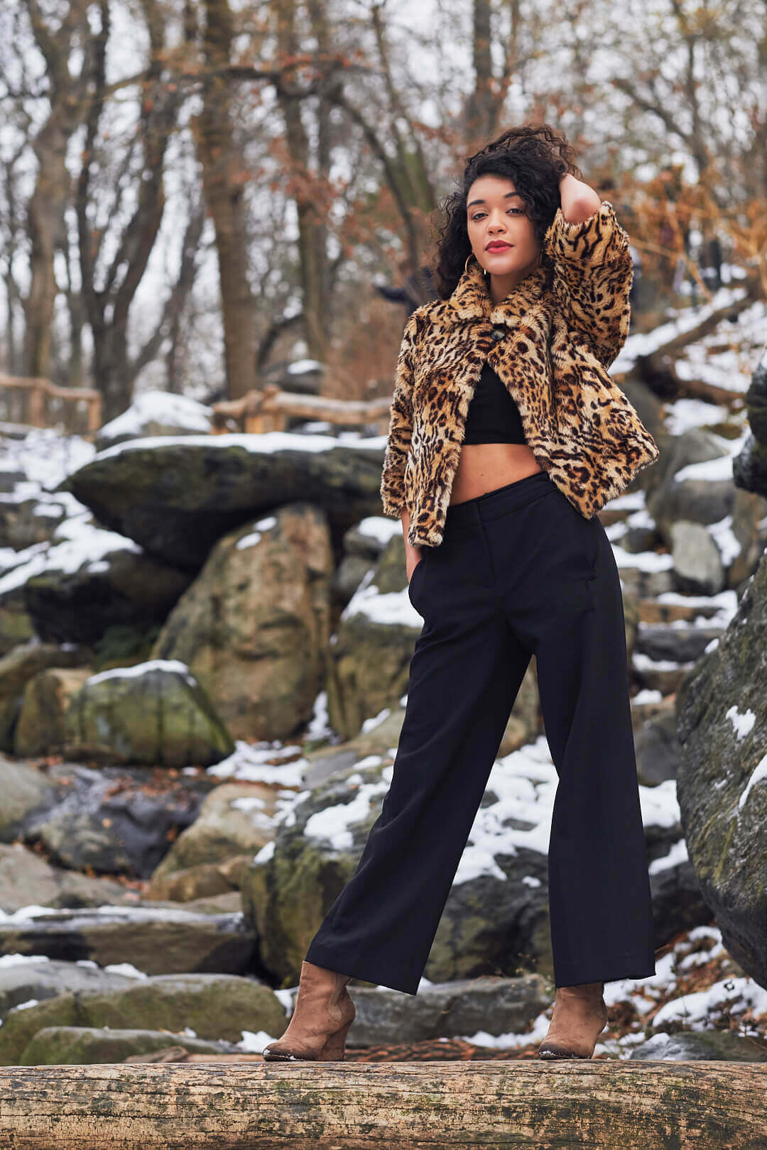 Fuji X Pro2 with xf 56mm f1.2 - Women's Fashion Photography in Central Park - Woman with leopard print jacket - Model: Jess