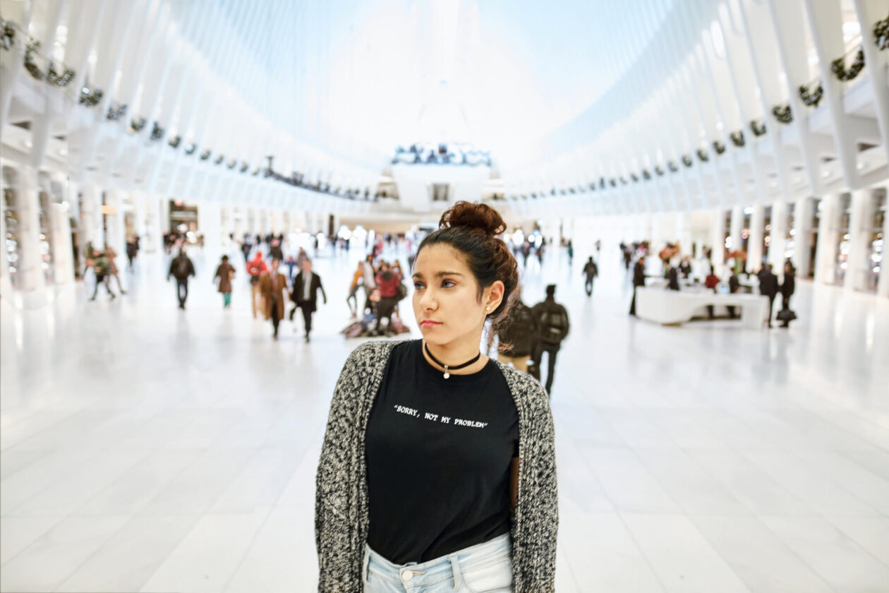 Fuji X Pro2 with xf 16mm f1.4 - Portrait Photography inside the Oculus in New York - Model: Natalia