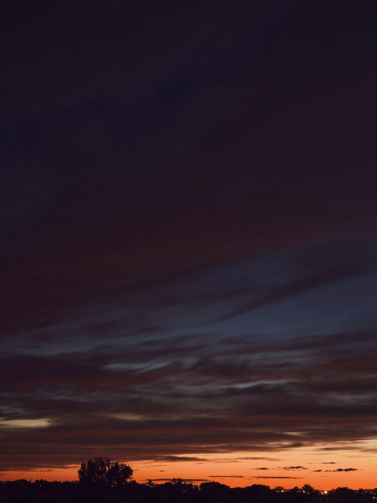 Canon 5D Mark iii with 50mm 1.8 - Sunset on Balcony in Montreal