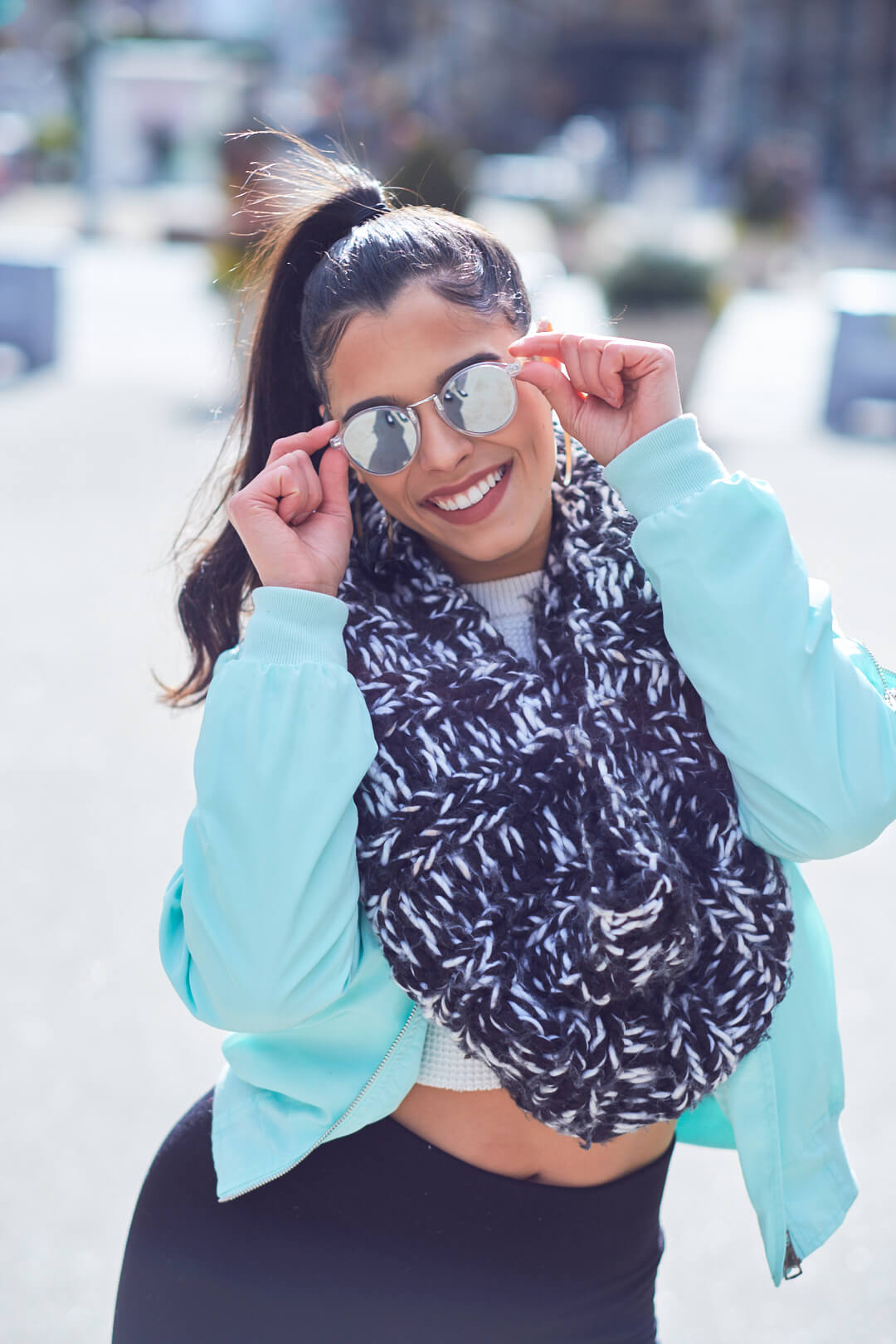 Emily - Flatiron District - Fashion Photography Poses - New York - Woman with a scarf and sunglasses - Portrait Photography Poses - Fuji X Pro2 with xf 56mm f1.2