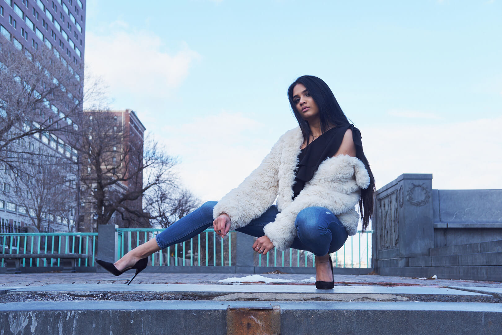 Fashion Photography Poses - Lifestyle Photography Woman - Maesha Morningside Park - Columbia University - Model Poses - Maesha - Fuji X Pro2 with xf 56mm f1.2