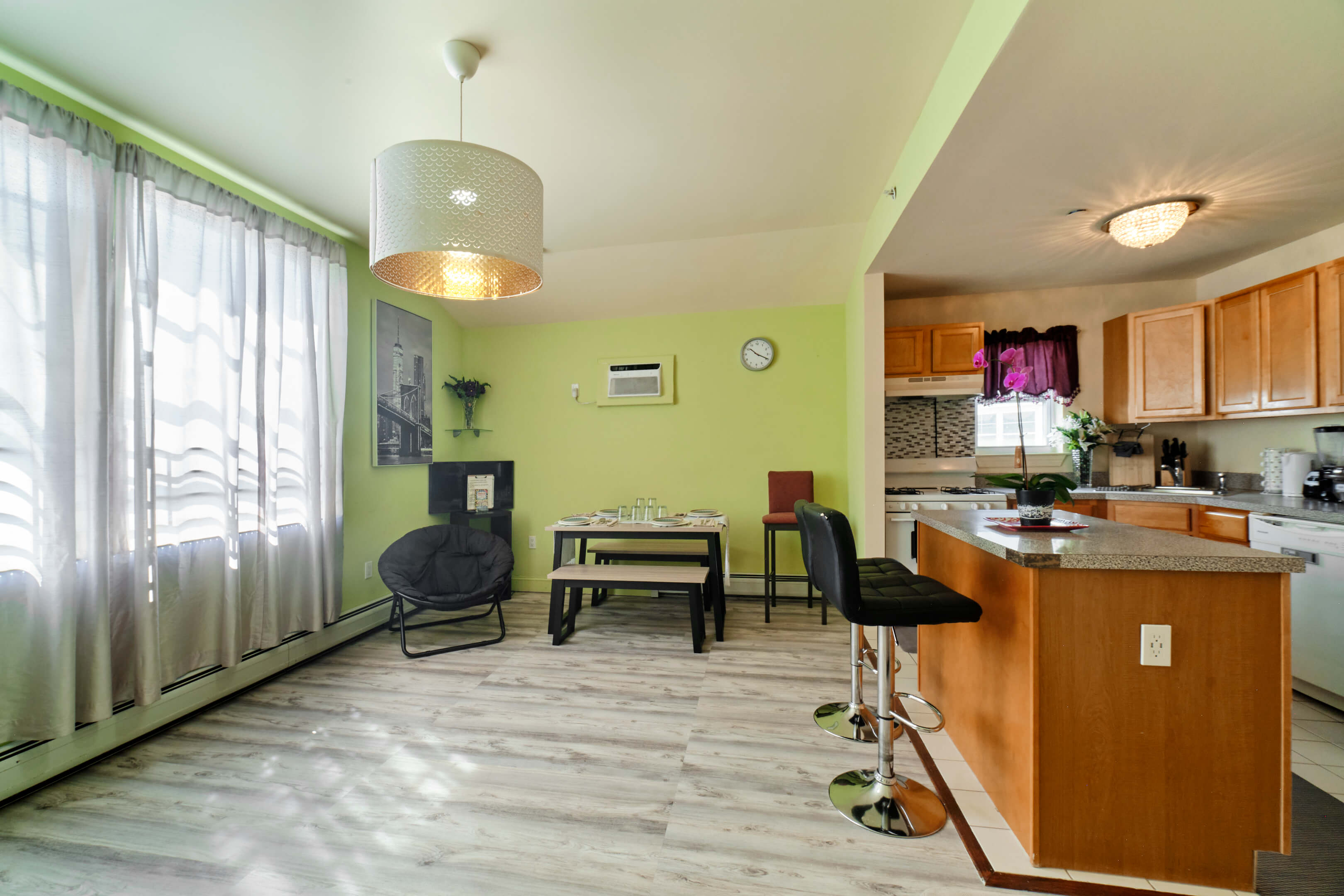 101 Dolphin Ct, Bronx, NY 10473 - Real Estate Photography, AirBnB Photography