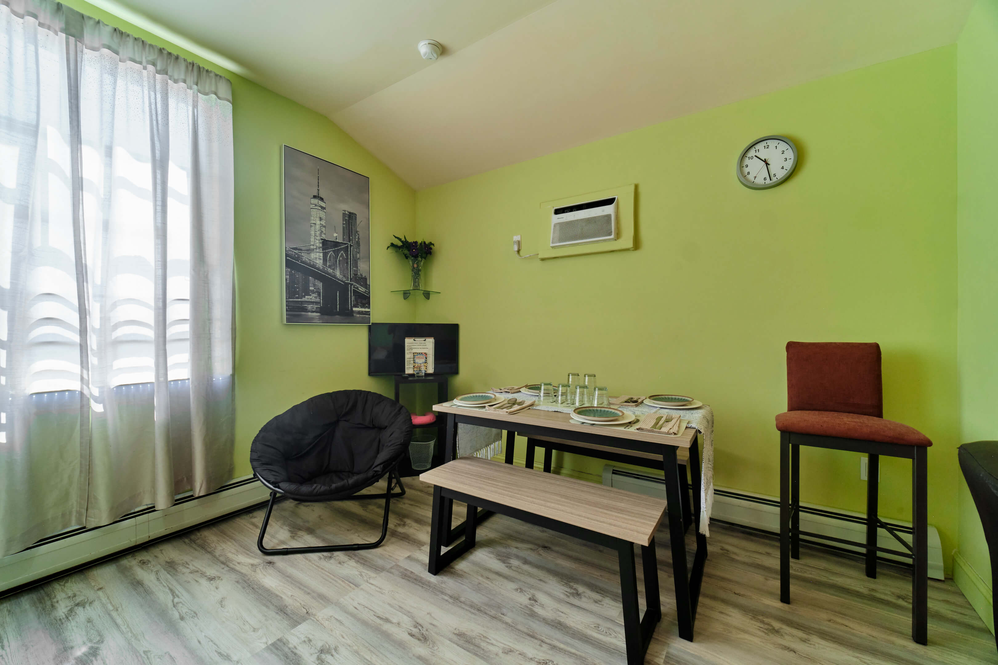 101 Dolphin Ct, Bronx, NY 10473 - Real Estate Photography, AirBnB Photography