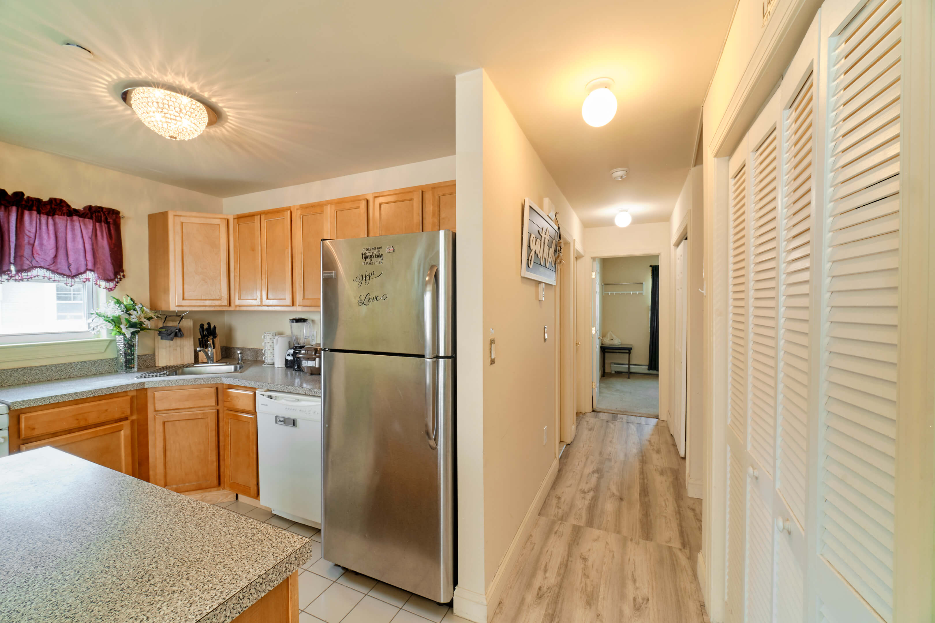 101 Dolphin Ct, Bronx, NY 10473 - Real Estate Photography, AirBnB Photography