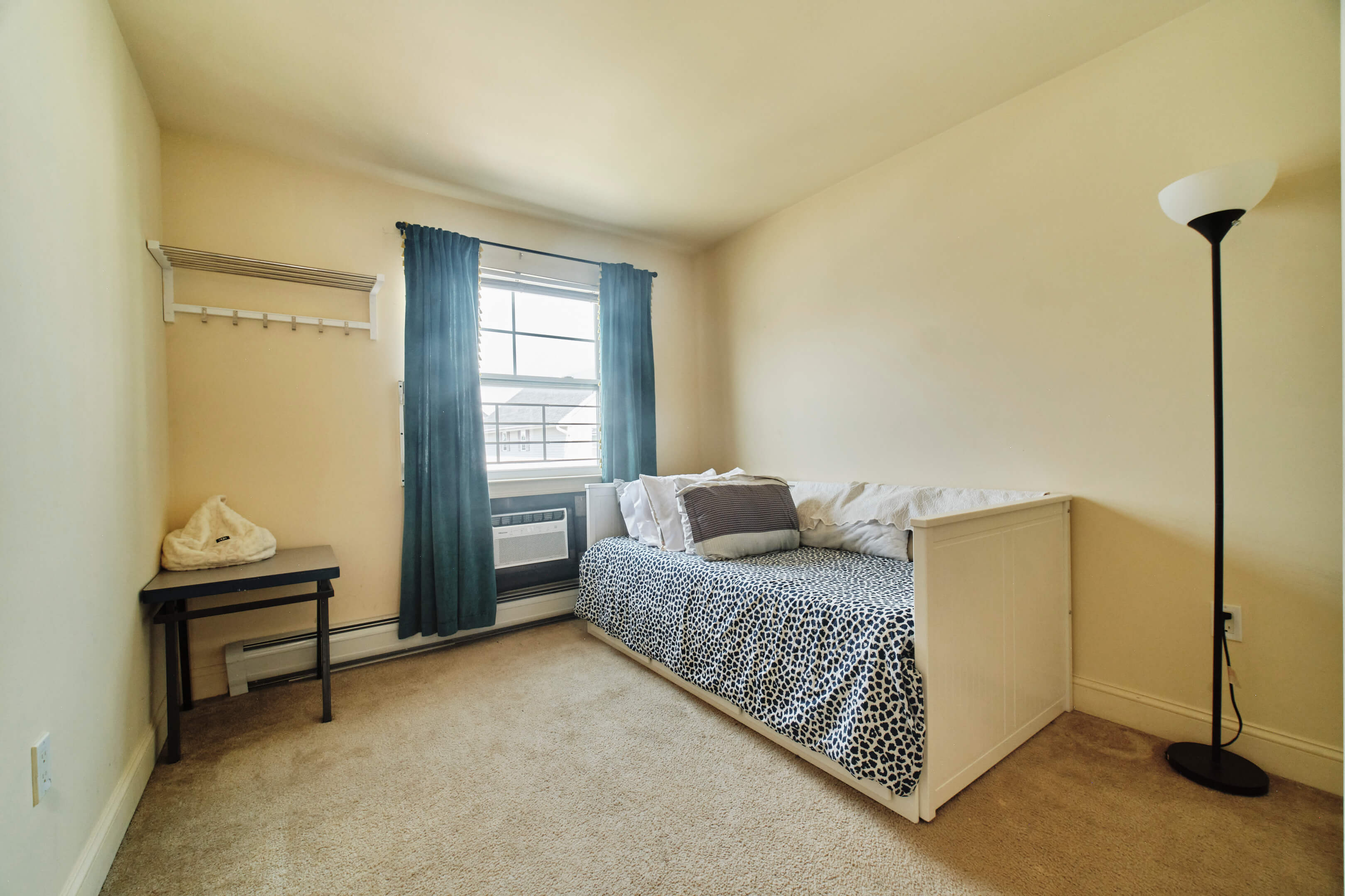 101 Dolphin Ct, Bronx, NY 10473 - Real Estate Photography, AirBnB Photography