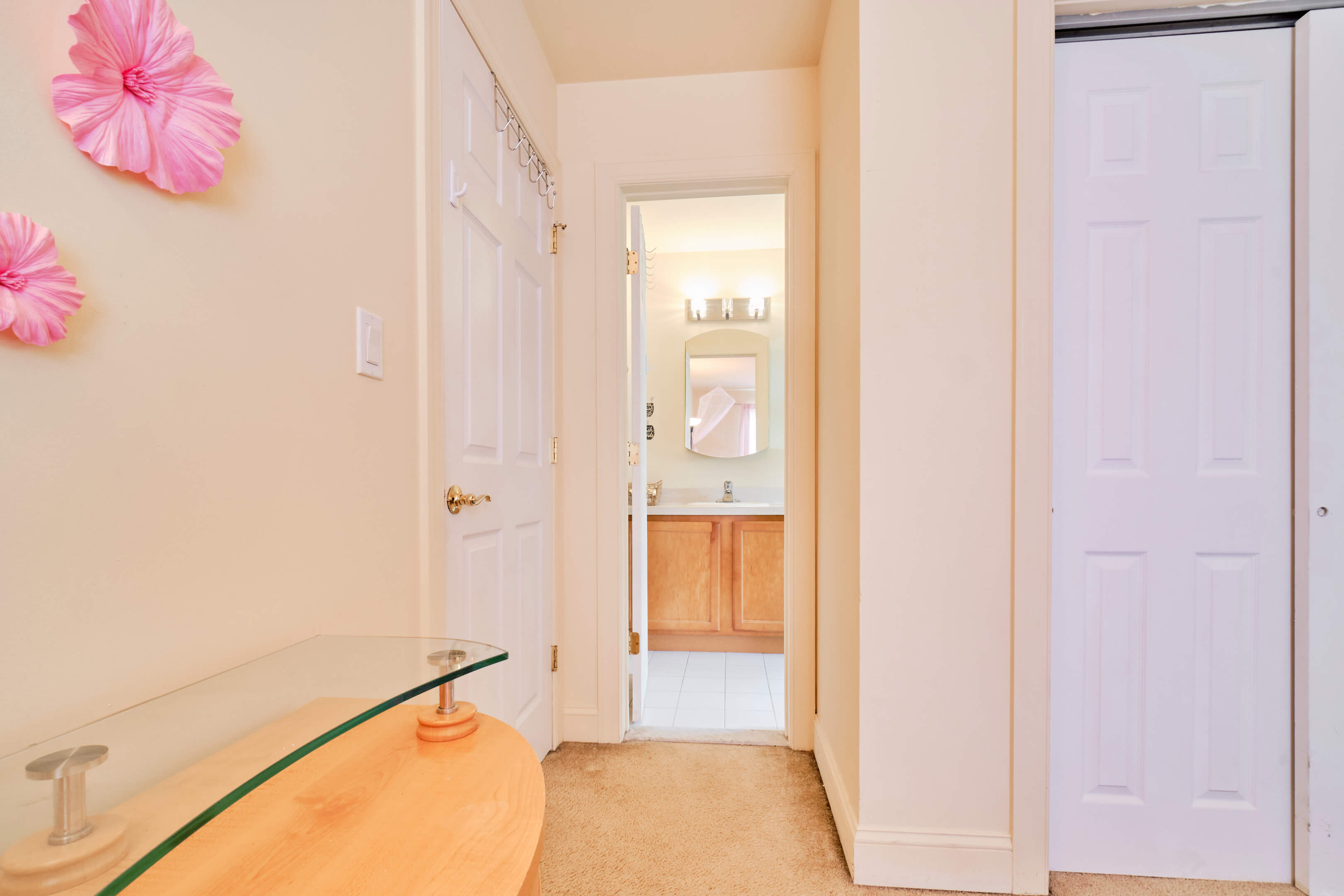 101 Dolphin Ct, Bronx, NY 10473 - Real Estate Photography, AirBnB Photography