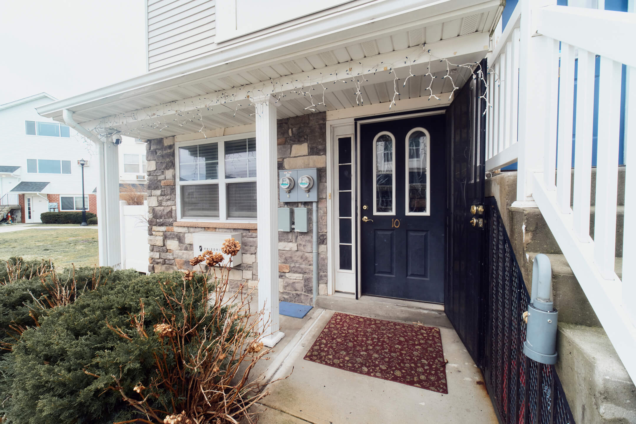 101 Dolphin Ct, Bronx, NY 10473 - Real Estate, AirBnB Photography