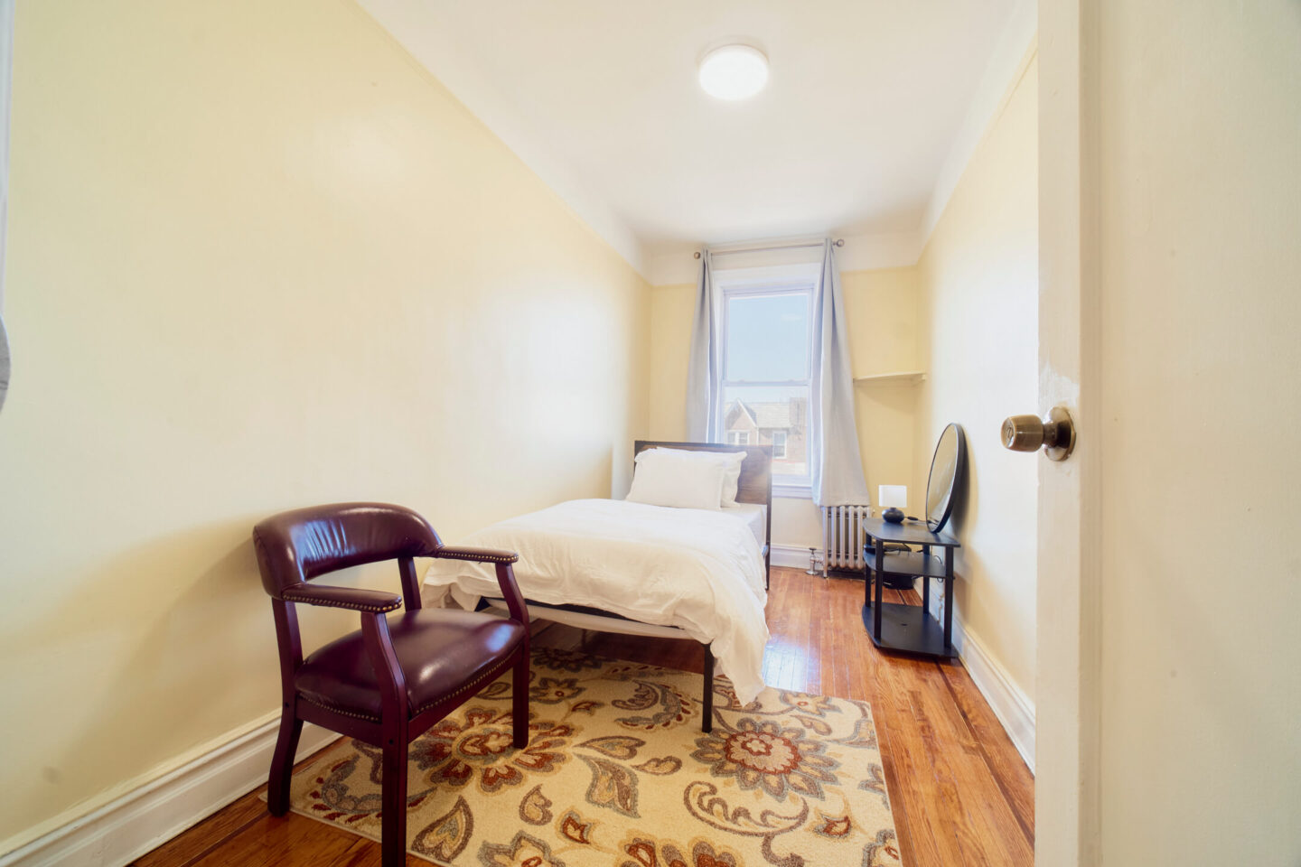 33-19 69th Street Woodside, New York - Real Estate Photography - AirBnb Listing
