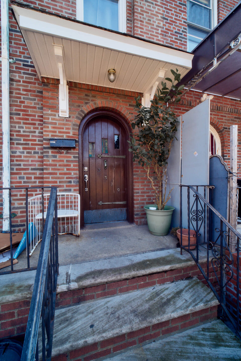 33-19 69th Street Woodside, New York - Real Estate Photography - AirBnb Listing