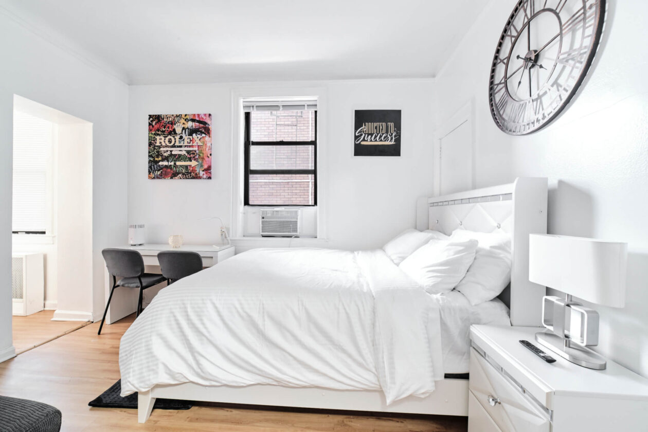 41-32 76th St, East Elmhurst, NY 11373 - Apt 3 - Real Estate Photography - AirBnB Listing