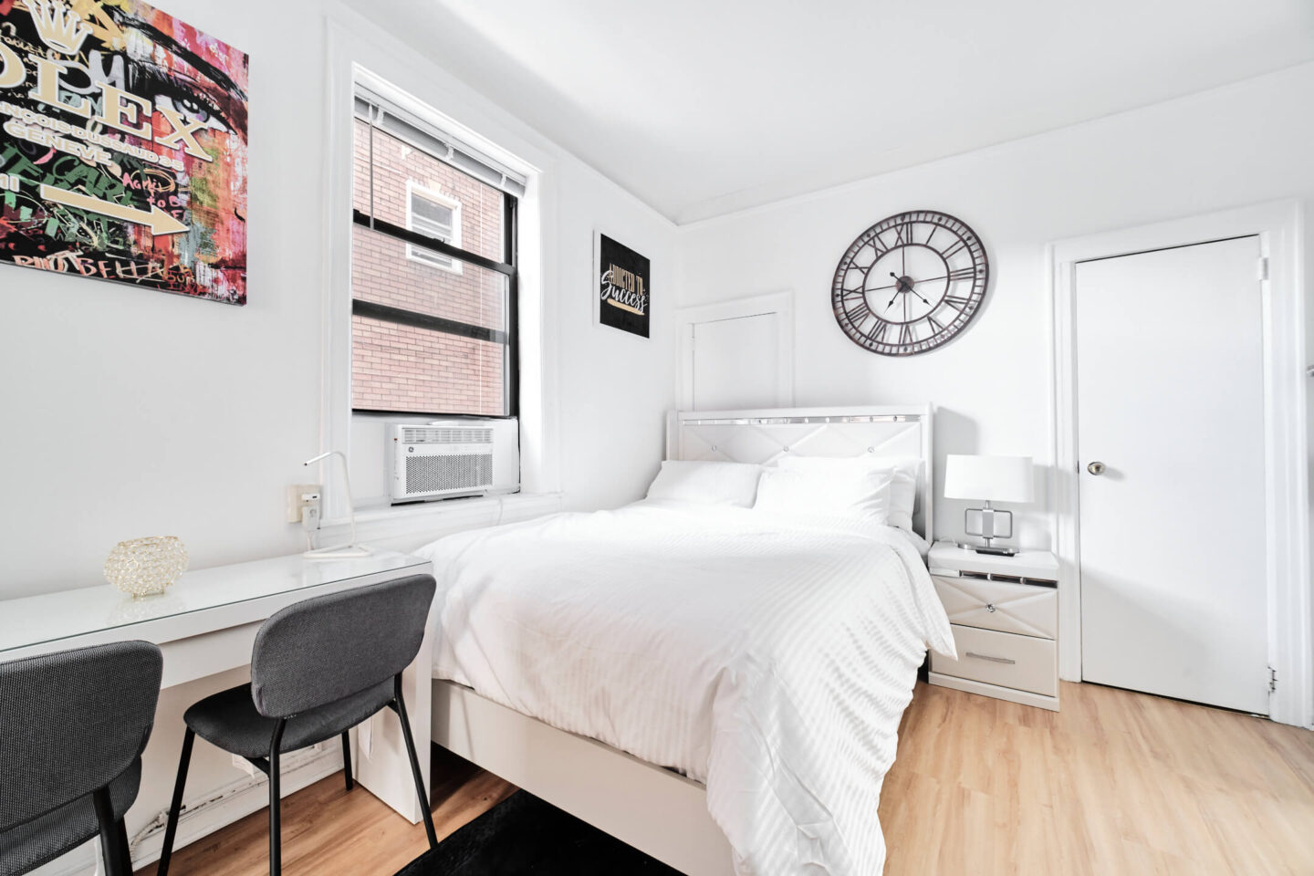 41-32 76th St, East Elmhurst, NY 11373 - Apt 3 - Real Estate Photography - AirBnB Listing