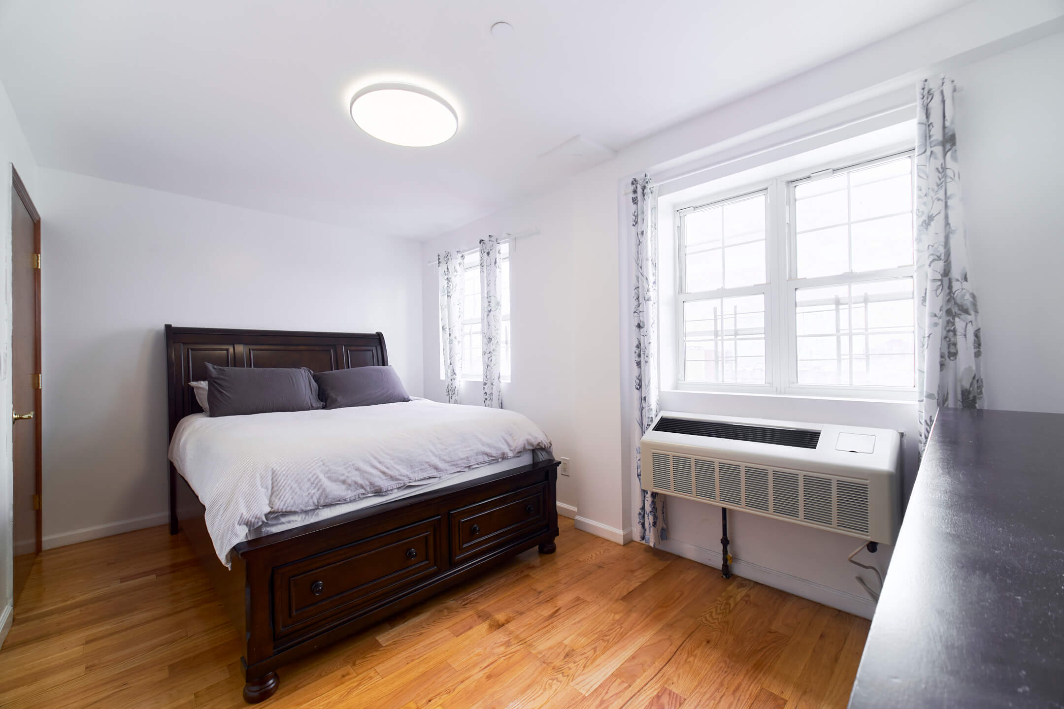 91-12 175TH St, JAMAICA, NY 11432 - Real Estate Photography - AirBnB Photography