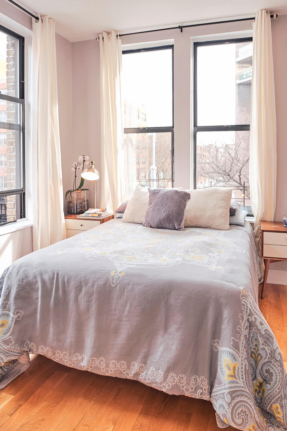 2W_111th_street - Bedroom - airBnB Photography