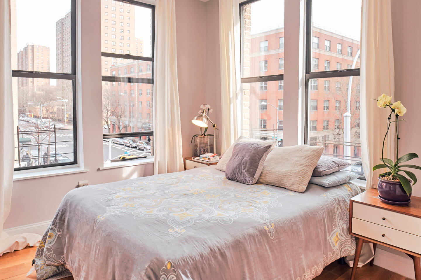 2W_111th_street - Bedroom - airBnB Photography