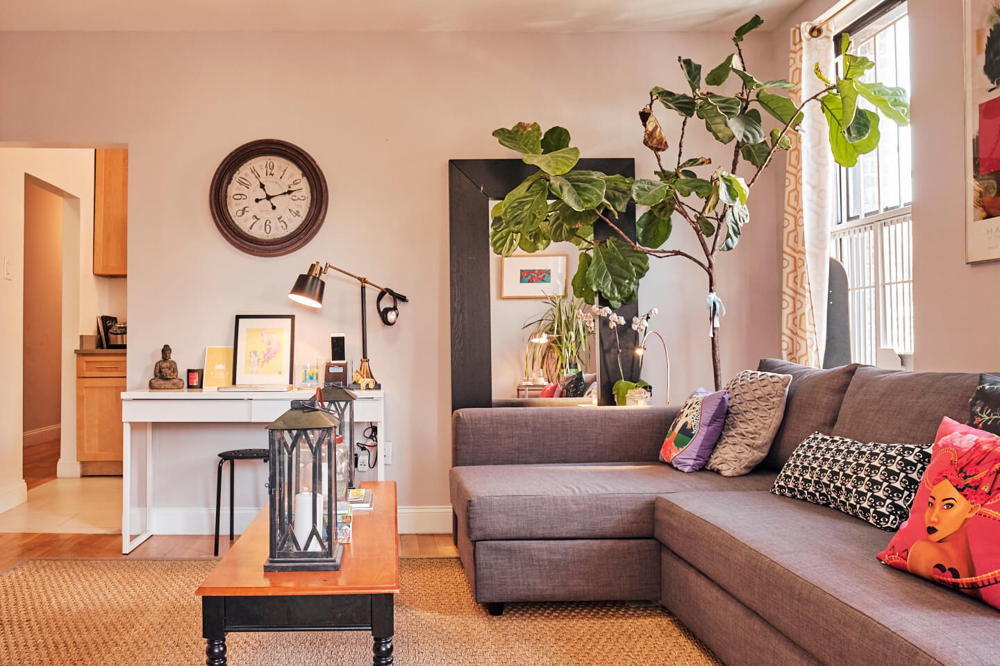 2W_111th_street - Livingroom - airBnB Photography