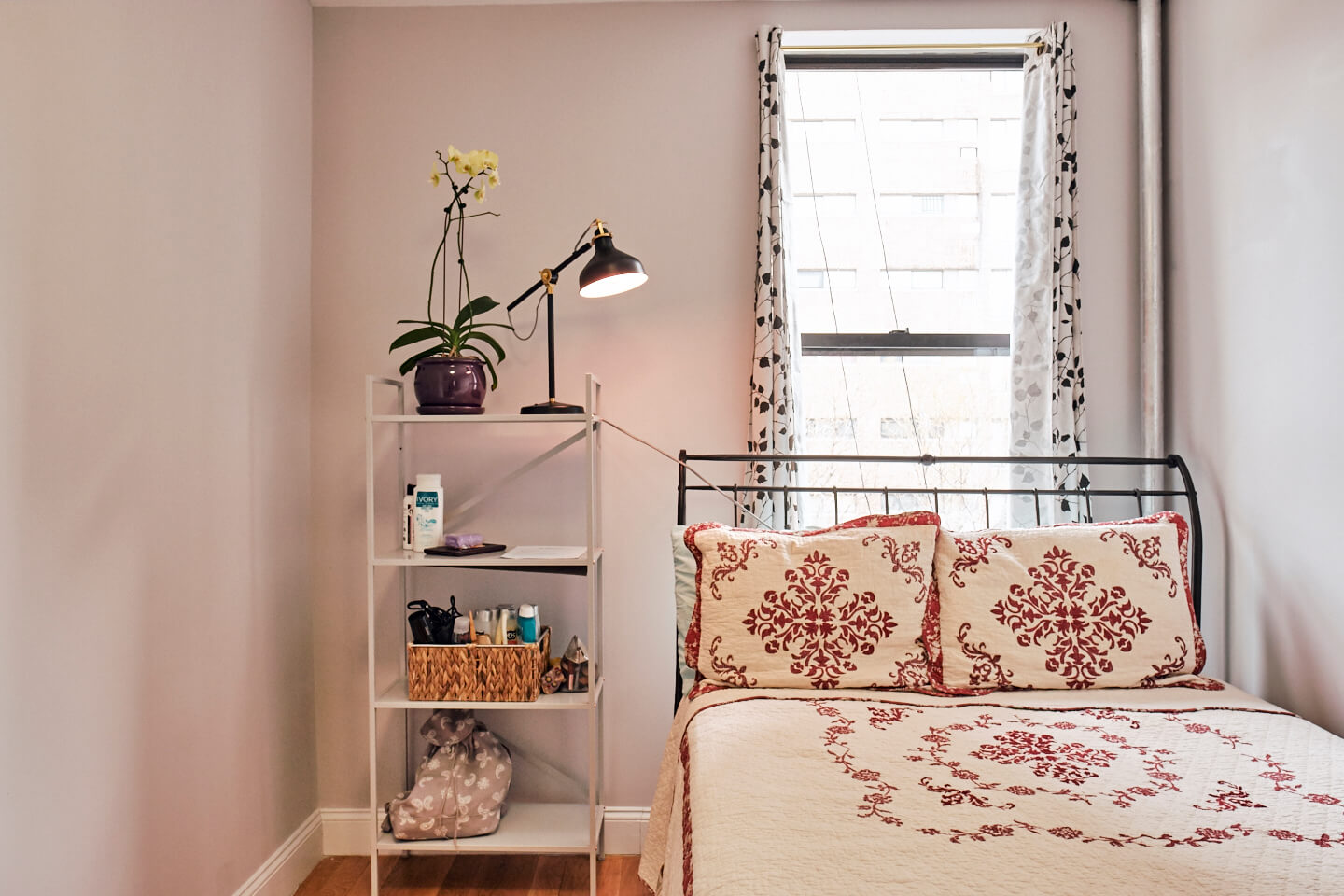 2W_111th_street - Bedroom - airBnB Photography