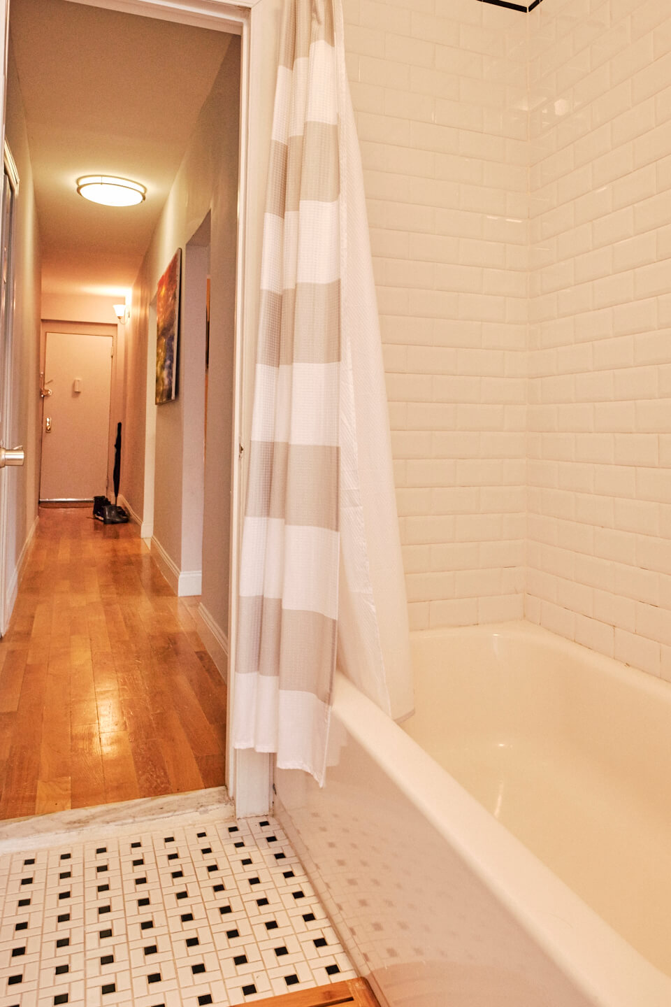 2W_111th_street - Bathroom - airBnB Photography