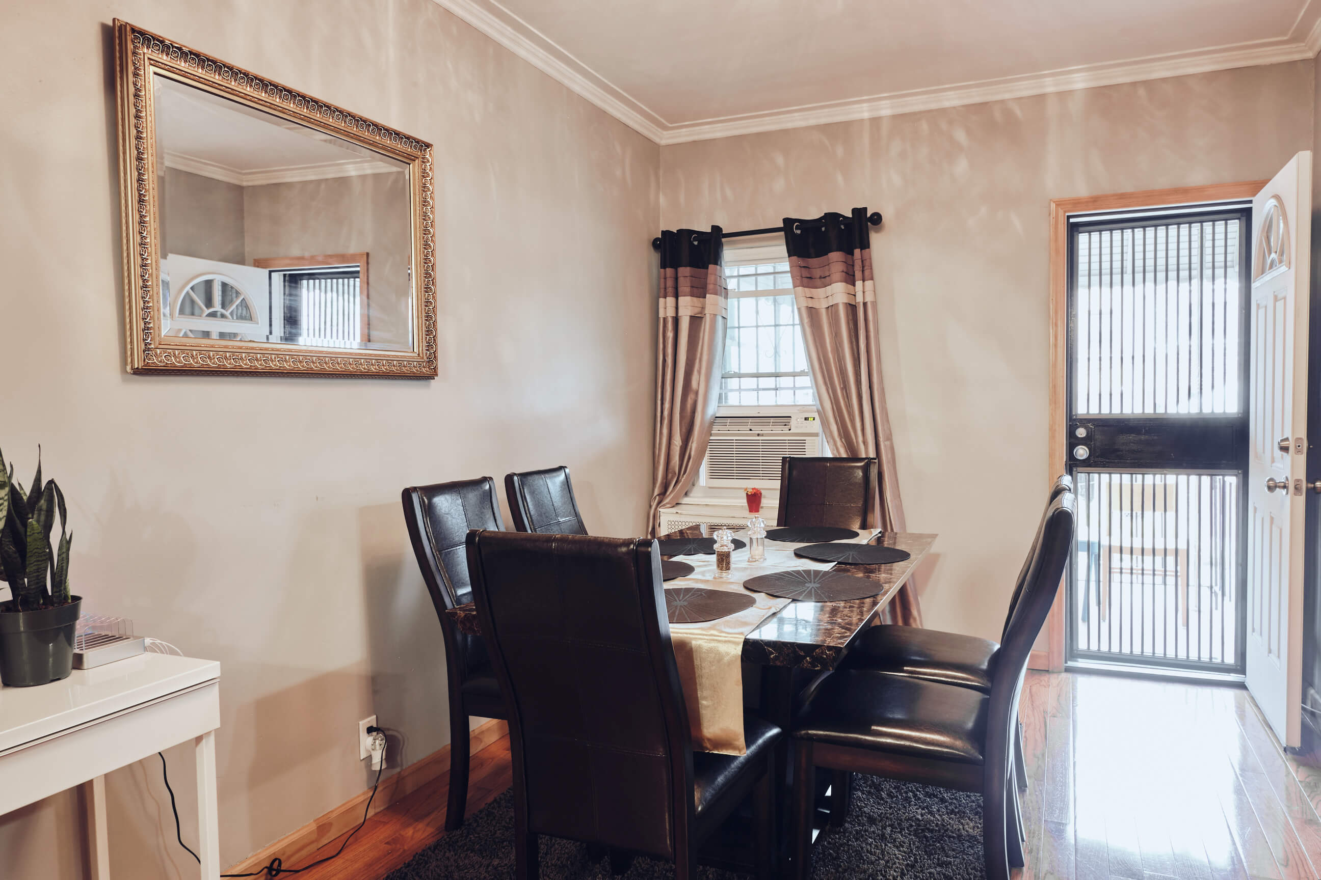 3204 77th St, East Elmhurst, NY 11370 - AirBnb - Real Estate - Interior Photography