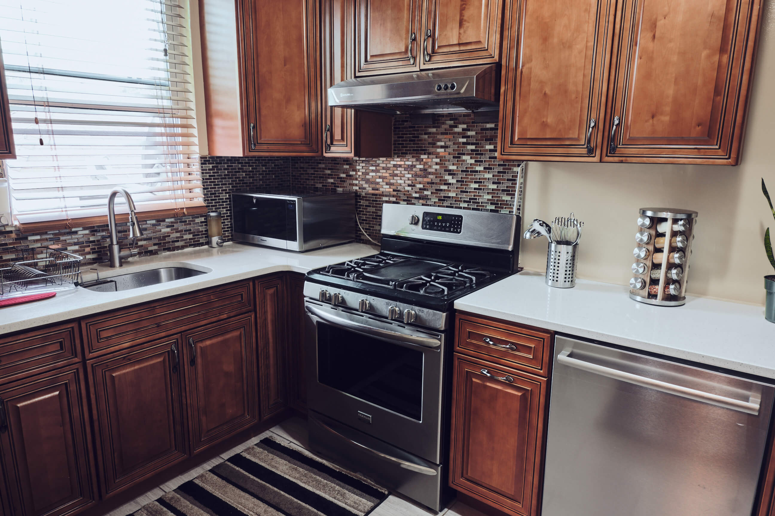 3204 77th St, East Elmhurst, NY 11370 - AirBnb - Real Estate - Interior Photography
