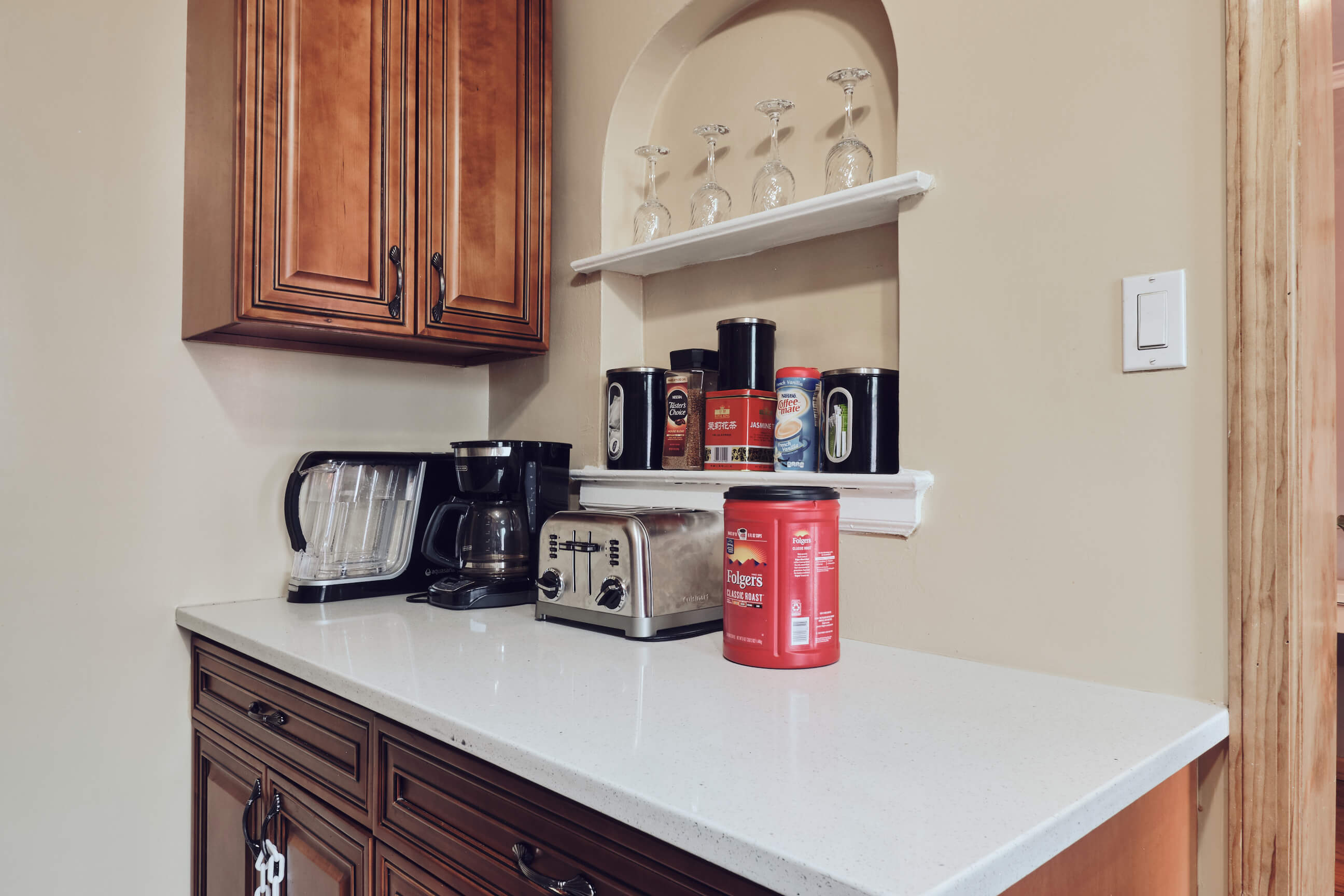 3204 77th St, East Elmhurst, NY 11370 - AirBnb - Real Estate - Interior Photography