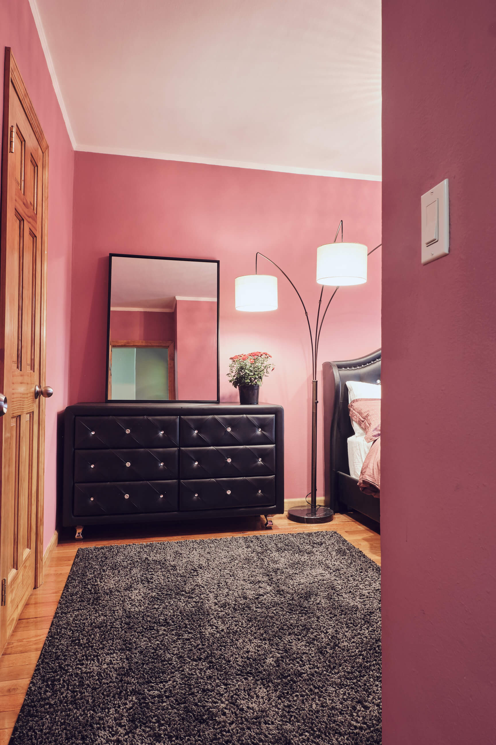 3204 77th St, East Elmhurst, NY 11370 - AirBnb - Real Estate - Interior Photography