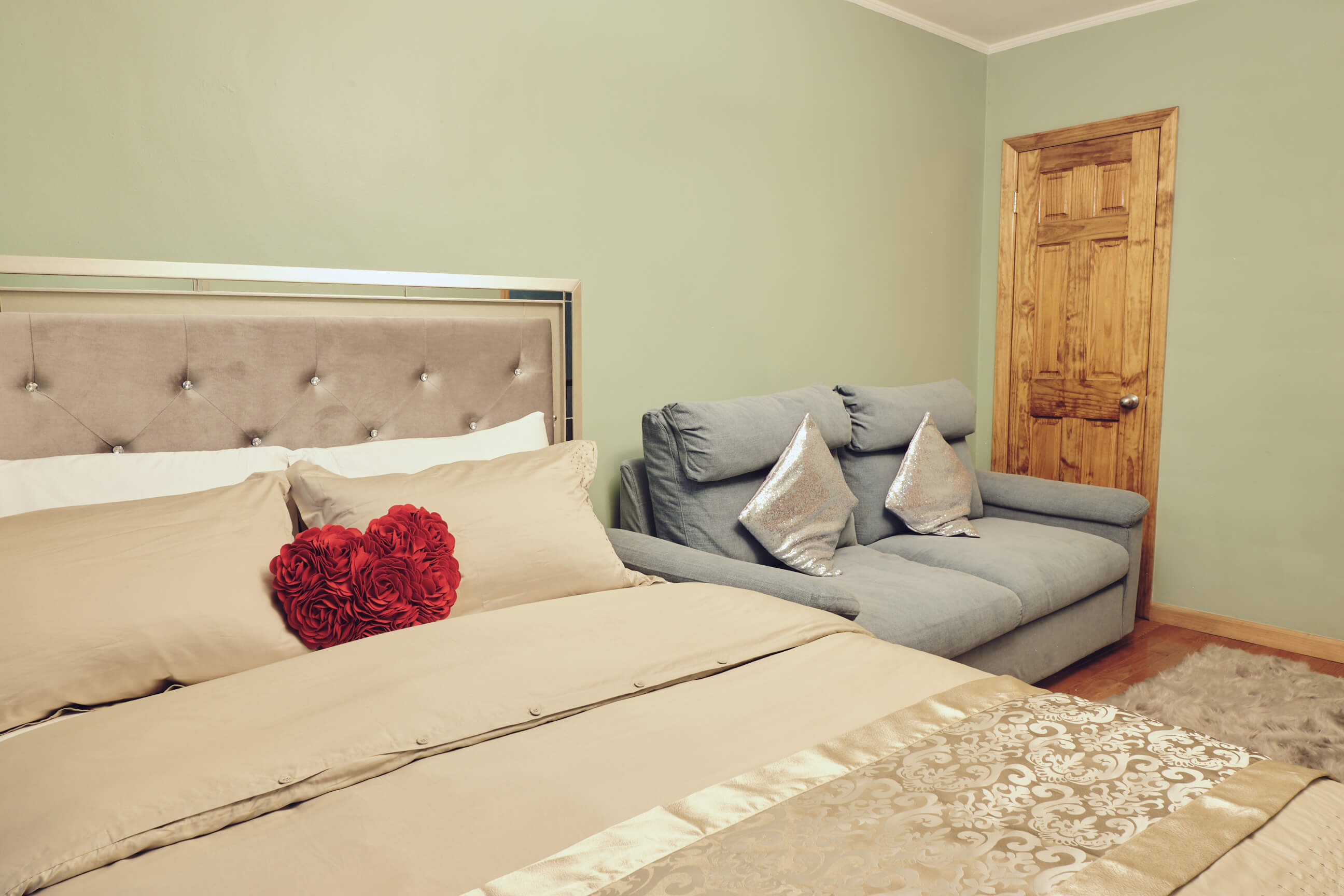 3204 77th St, East Elmhurst, NY 11370 - AirBnb - Real Estate - Interior Photography
