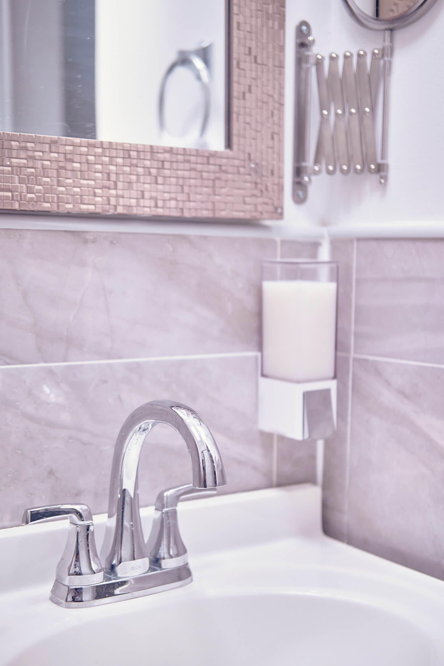 24-01 95th St, East Elmhurst, NY 11369 - Upper Level AirBnB