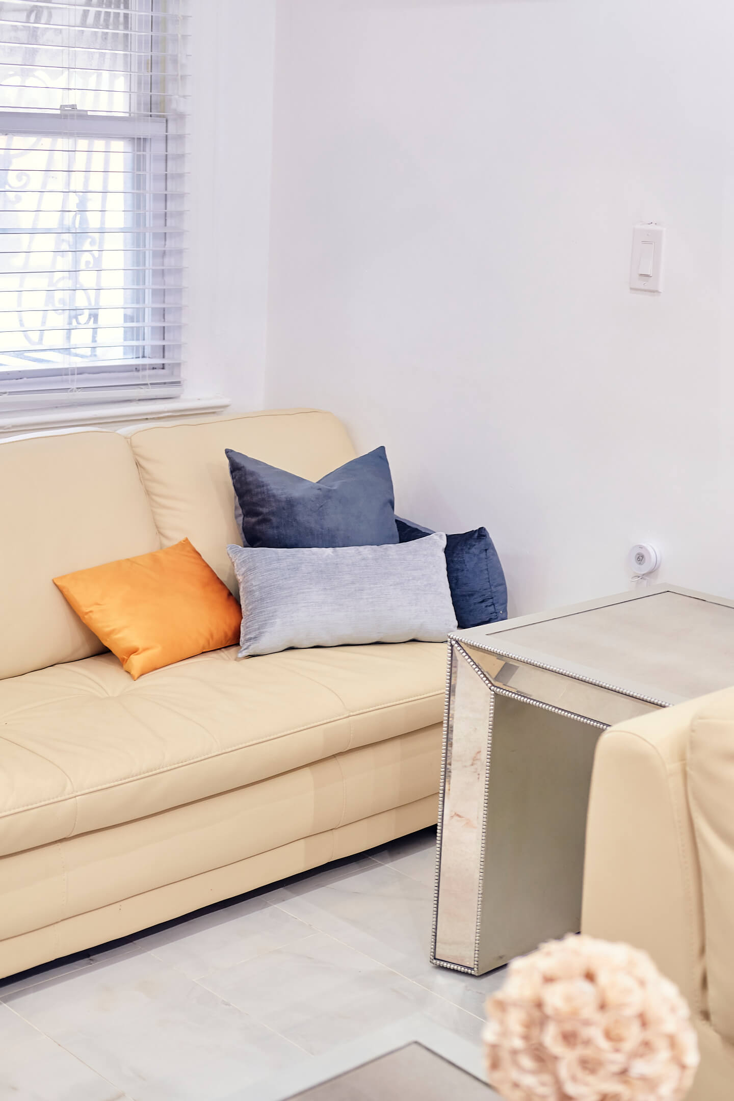 24-01 95th St, East Elmhurst, NY 11369 - Upper Level AirBnB