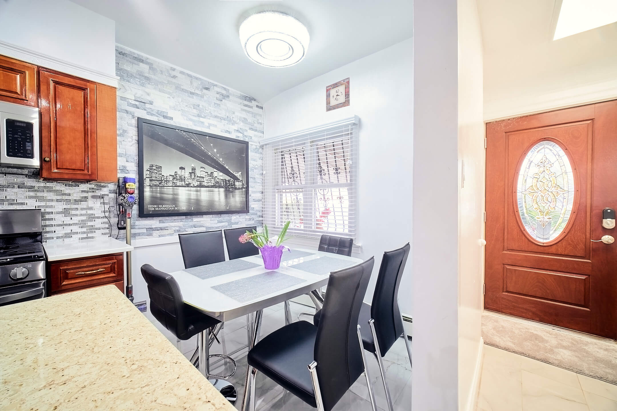 24-01 95th St, East Elmhurst, NY 11369 - Upper Level AirBnB