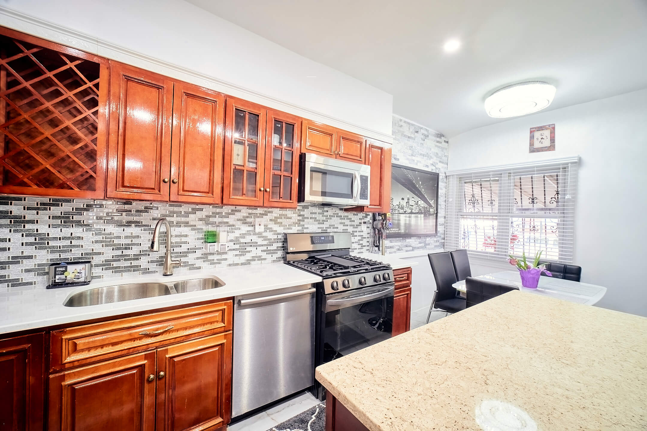24-01 95th St, East Elmhurst, NY 11369 - Upper Level AirBnB