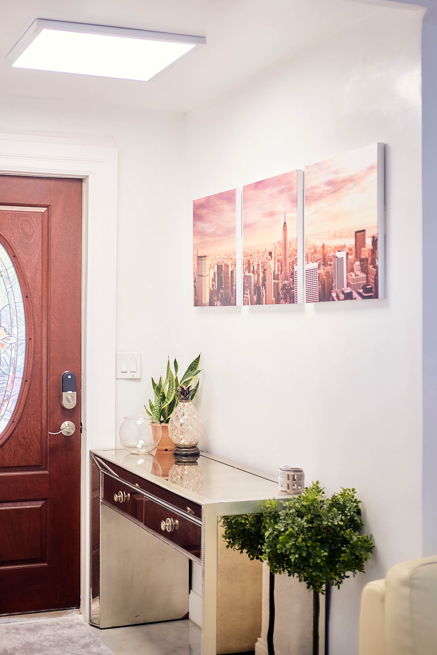24-01 95th St, East Elmhurst, NY 11369 - Upper Level AirBnB