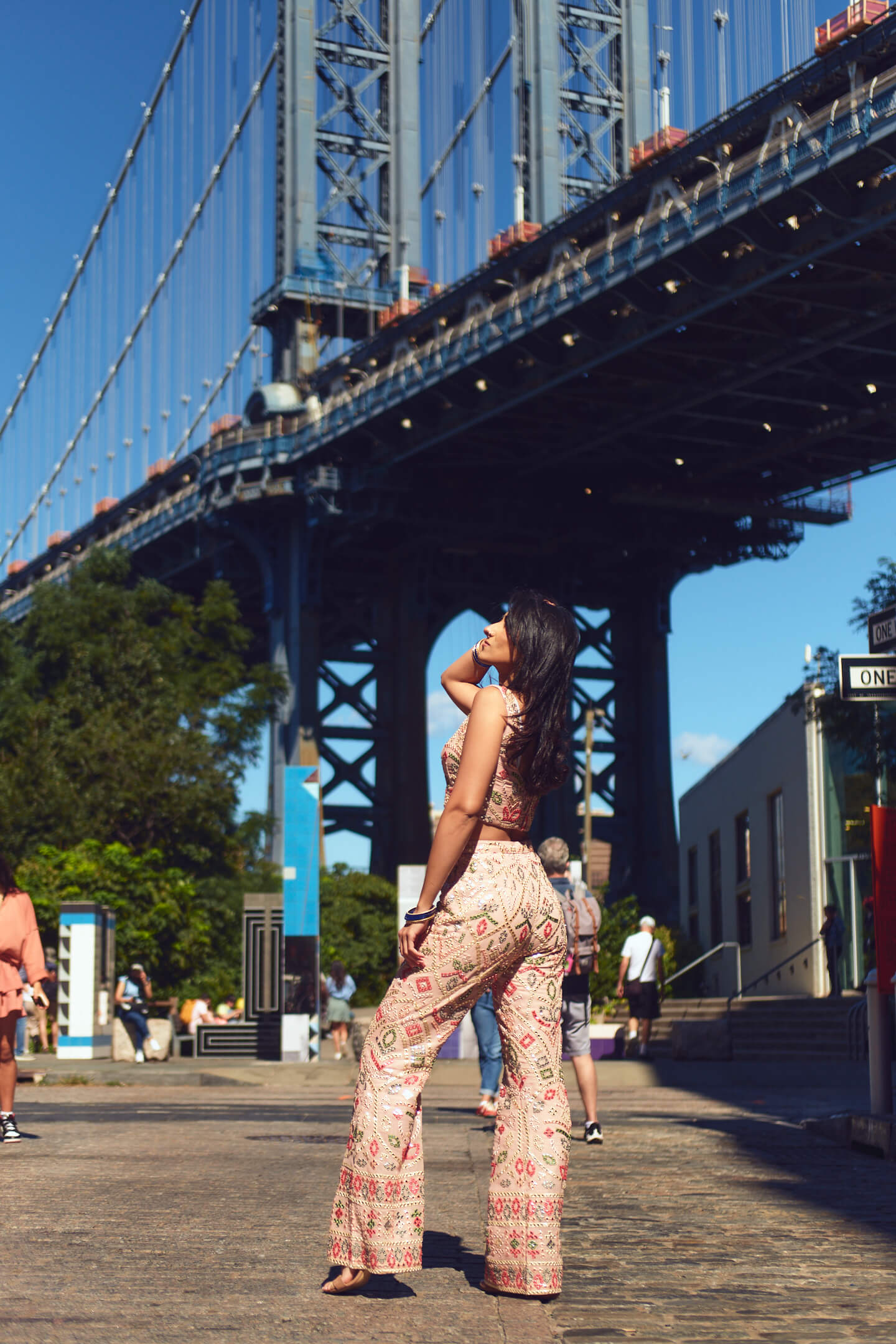 Navneet - Lifestyle Photography Session - Portrait Photography - Women's Fashion Photography - Dumbo Brooklyn - Manhattan Bridge